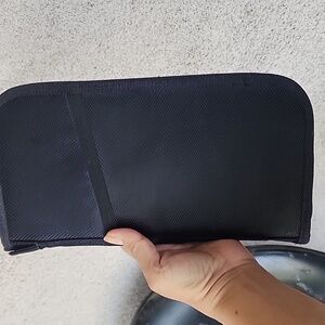 Austin House Large Wallet Used